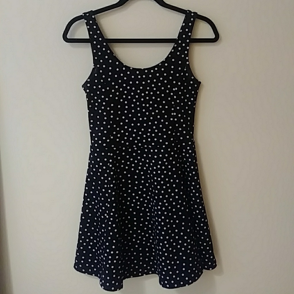 DIVIDE SKATER STYLE DRESS